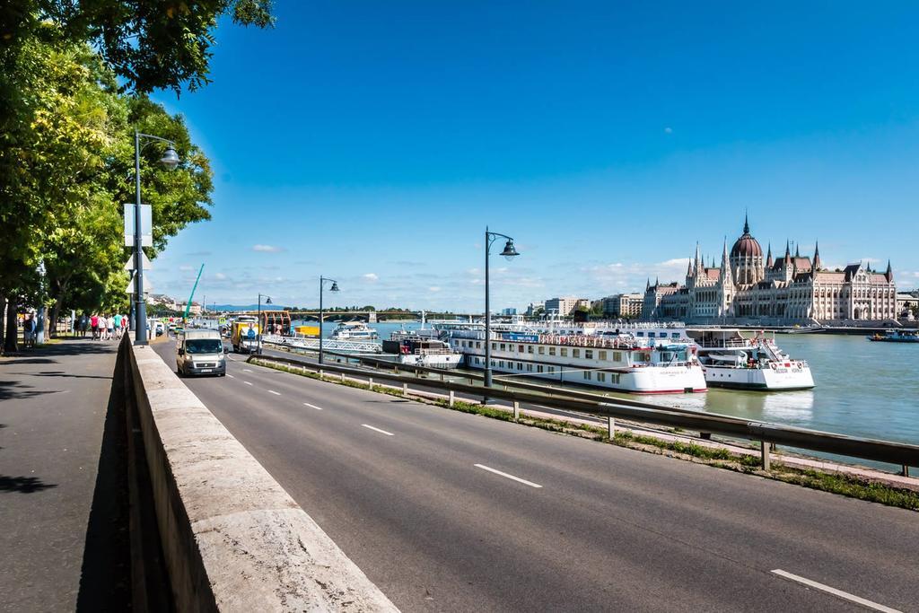 Mickey'S Chain Bridge Apartments Budapest Ngoại thất bức ảnh
