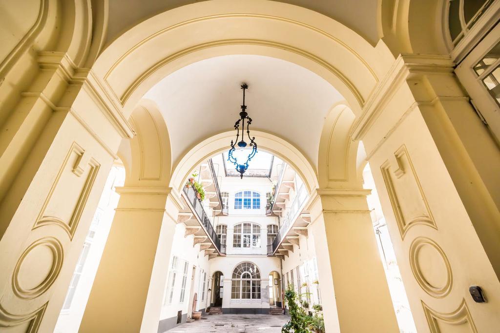 Mickey'S Chain Bridge Apartments Budapest Ngoại thất bức ảnh