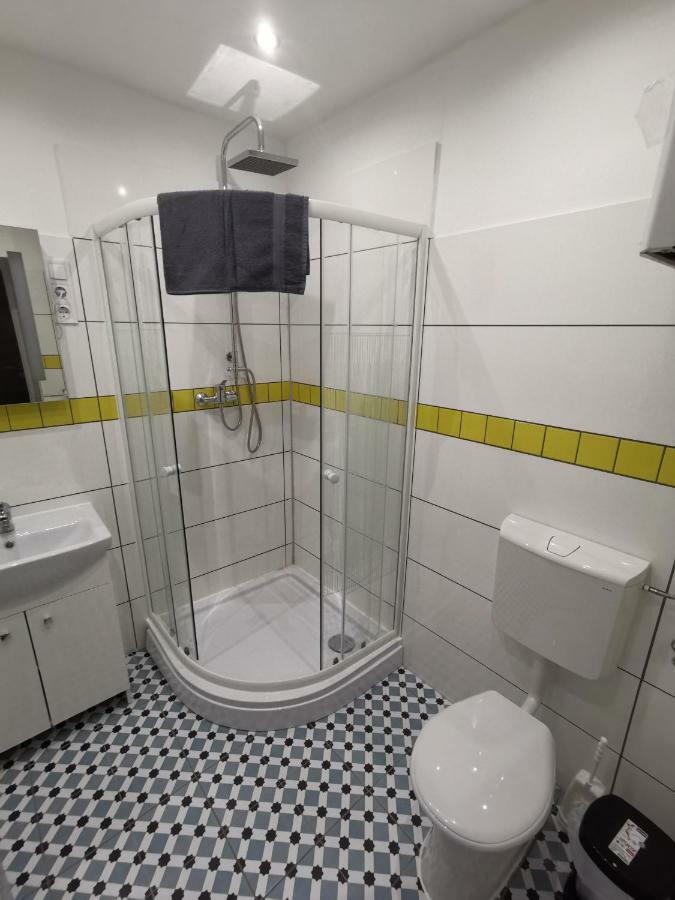Mickey'S Chain Bridge Apartments Budapest Ngoại thất bức ảnh