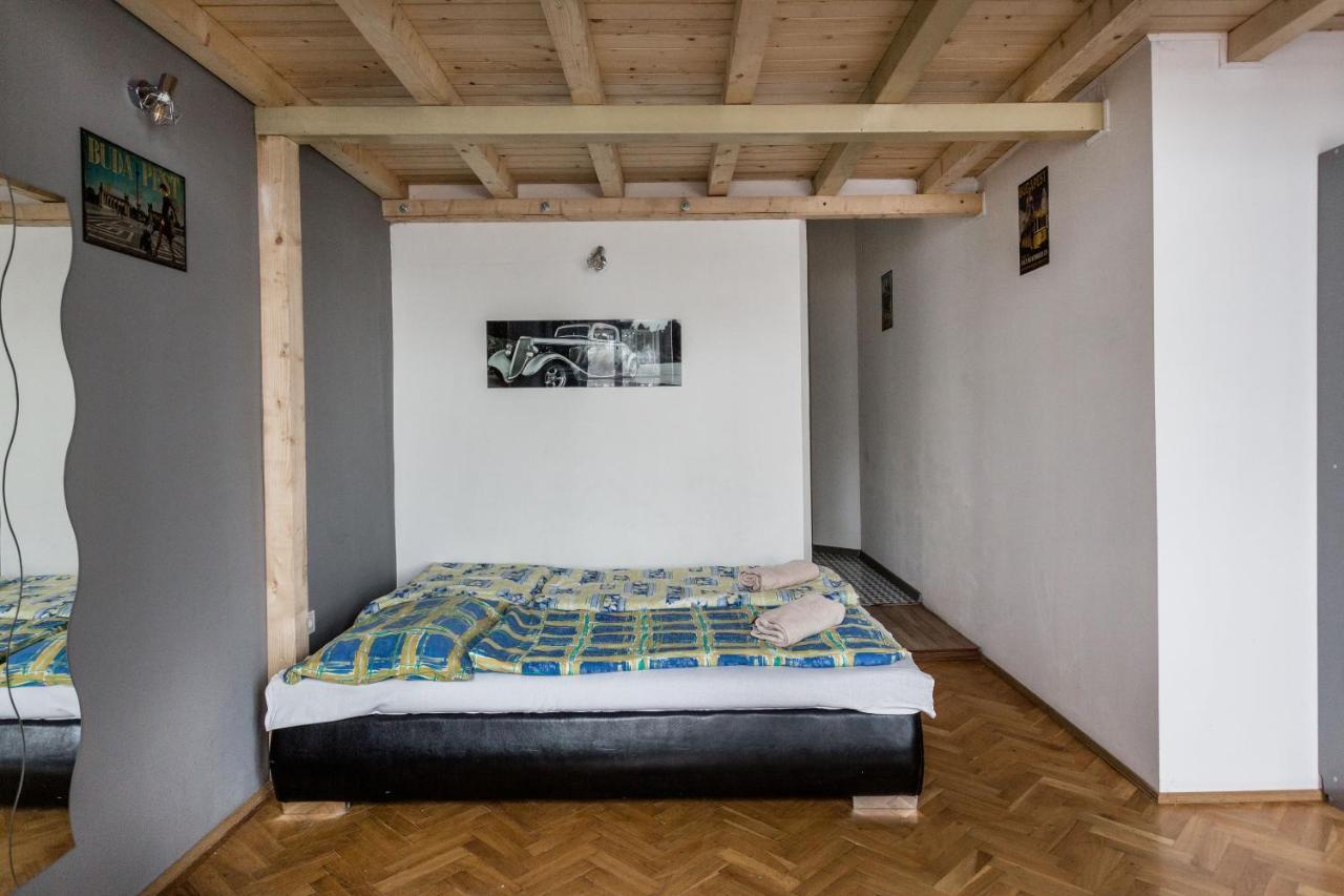 Mickey'S Chain Bridge Apartments Budapest Ngoại thất bức ảnh